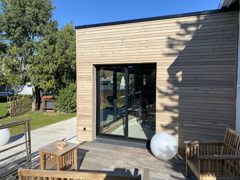 Agrandir sa maison avec une extension bois