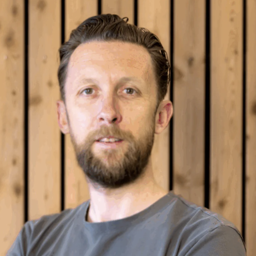 Mon Extension Bois Lille 13 Christophe Daams, responsable agence mon extension bois lille