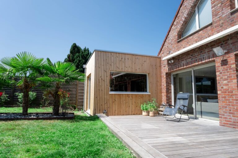 Extension bois Nord et Pas-de-Calais 10 Extension bureau en bois de 25 m² à Louvil
